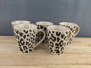5 Leopard Print 11.3 Oz Mugs - Brand New