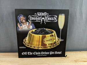 Snoop Dogg Off The Chain Deluxe Pet Bowl - Brand New A