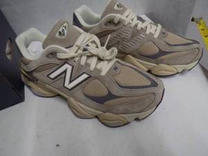 Shoes New Balance 9060 Brown  Size 10  New