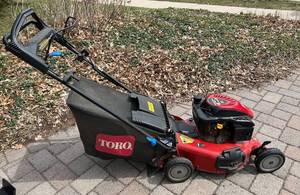 Toro SR4 Recycler Personal Pace Lawn Mower - 159cc OHV Gas Engine
