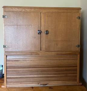 LL - Oak Wood Cabinet - Double-Door Top Cabinet w Tambour Base