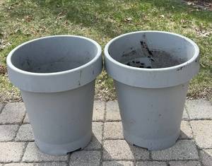 G - Plastic Planters 20 in High - (Lot of 2)