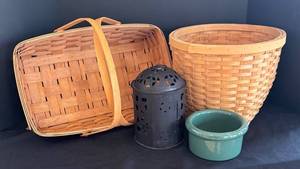 LR - Baskets, Crock and Lantern
