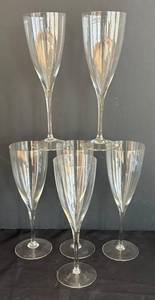 LR - Champagne Flutes - Set of Six