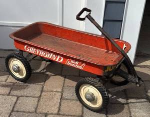 G - Vintage Hamilton Greyhound Wagon