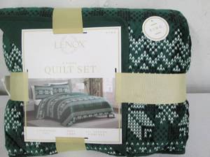 Lenox 3 Piece quilt set...