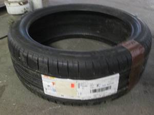 New Firelli PZero 25540R21 tire...