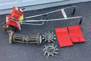 Mantis Gas Garden Tiller with Attachments Model 7222-03-03