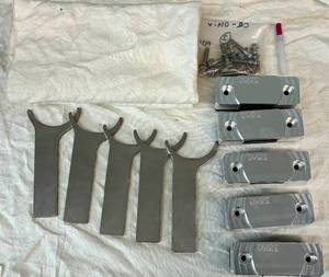 Set of 5 Stainless Steel 2.5 Exhaust Hangers