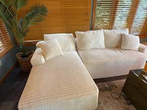 Cream 2 Piece Sectional Sofa Chaise Ribbed Upholstery 96x60 Good