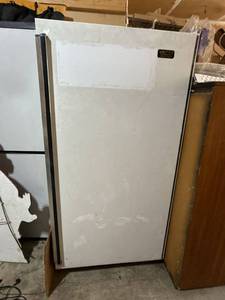 United Upright Freezer White Heavy Duty Single Door Vintage