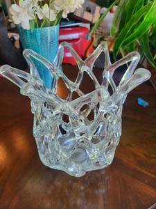 Clear Art Glass Star Bowl