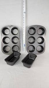 Non-Stick Cupcake Pans and Loaf Pans Set