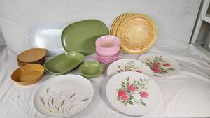 Texas Ware and Genuine Melamine Dinnerware Pieces