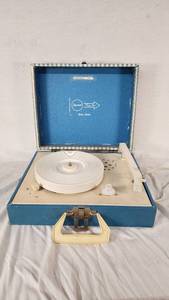 Imperial Model 100 Solid State Portable Record Player