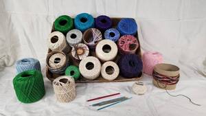 Crochet Thread and Hooks Set including Various Colors and Sizes, Crochet Hooks with Size Details