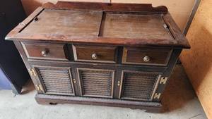 Magnavox PD6405PM42 Console Stereo System - Untested