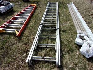 30' Aluminum Heavy Duty Extension Ladder
