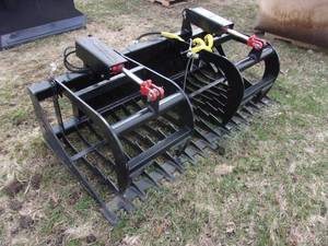 Skid Steer 68 Skeleton Grapple Bucket (UNUSED)