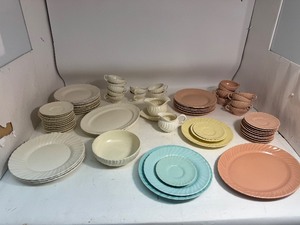 HUGE Lot of Franciscan Ware Coronado Earthenware Dishes