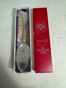 1776-1976 Rogers Silverplate Oneida Commemorative Dessert Pie Cake Eagle Server