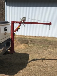 1000 lb Pickup Lift with 3 ton Jack & Wench - Hooks into Reciever of Truck