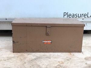 Knaack Job Site Metal Tool Box
