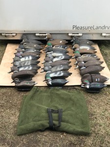 Lot of 27 Duck Decoys with Transport Bag
