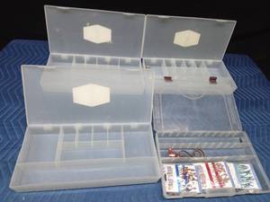 5 Organizing compartment plastic boxes with some craft items