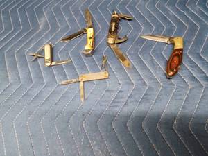 5 Vintage knives
