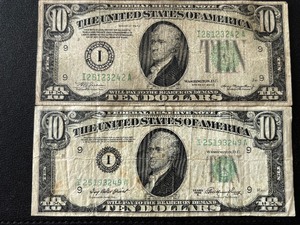 1934 and 1950 Green Seal $10 Dollar Federal Reserve Notes