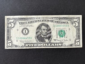 1963 a Green Seal $5 Dollar Federal Reserve Note
