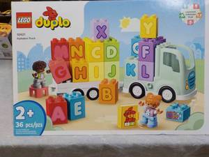LEGO Duplo Alphabet Truck...