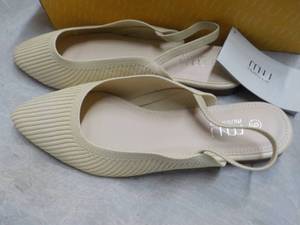 Muss hoe shoes womens size 9...