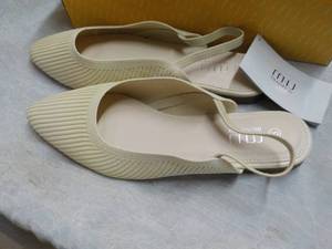 Muss hoe shoes womens size 9...
