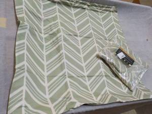 2 Sets Pillow Shams...