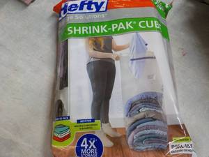 Hefty Shrink Pak Cube...