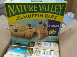 Case of 8 boxes Nature Valley Blueb...