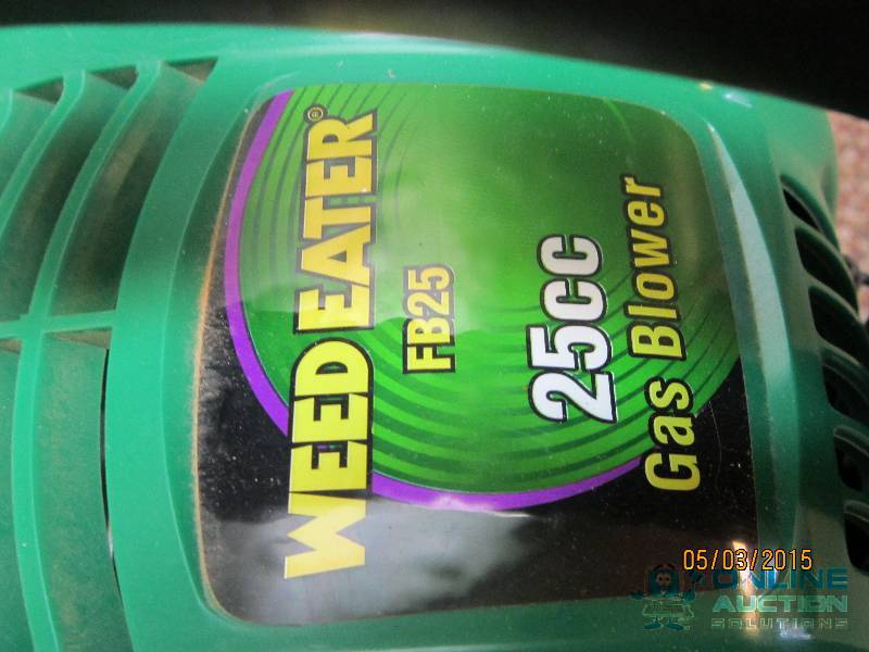 lot 8 image: Weed Eater