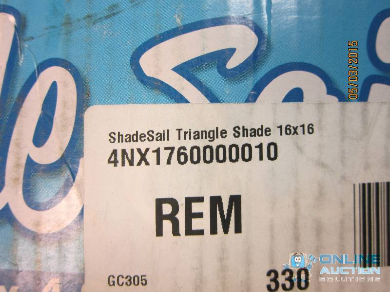 lot 44 image: Sun Shade