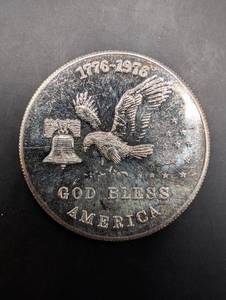 Tri-State Refining Bicentennial Silver Round - 1 oz .999 Fine Silver God Bless America 1776-1976