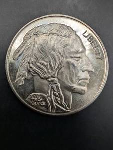Buffalo Round - 1 oz .999 Fine Silver - Native American Obverse, Buffalo Reverse