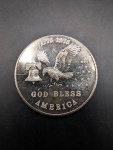 Bicentennial 1 oz .999 Fine Silver Round - God Bless America 1776-1976