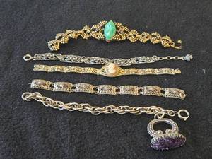 Lot of (5) Vintage style Bracelets