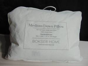 Medium 700 Fill Power Luxury White Duck Down Machine Washable White Bed Pillow - StandardQueen  BOKSER HOME