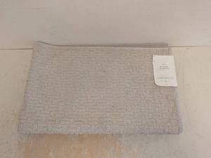 NEW THRESHOLD WASHABLE ACCENT RUG CREAM