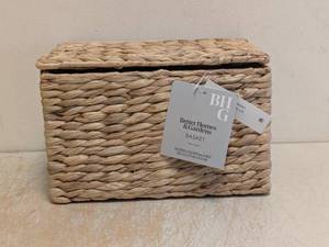 NEW BHG BASKET
