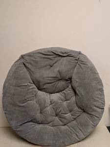 FOLDING SAUCER CHAIR