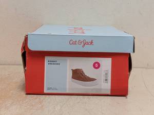 NEW CAT & JACK KIDS ROBERT SNEAKERS SIZE 5 BROWN