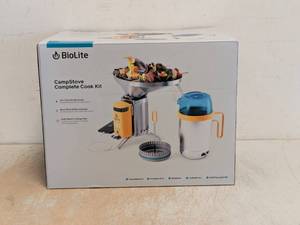 NEW BIOLITE CAMP STOVE COMPLETE COOK KIT